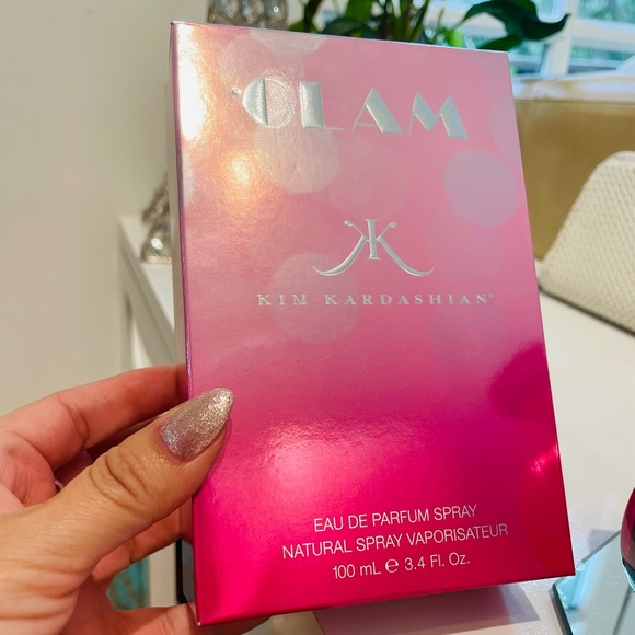 GLAM EDP Kim Kardashian (authentic) 2ml spray sample vial - Picture 8 of 10